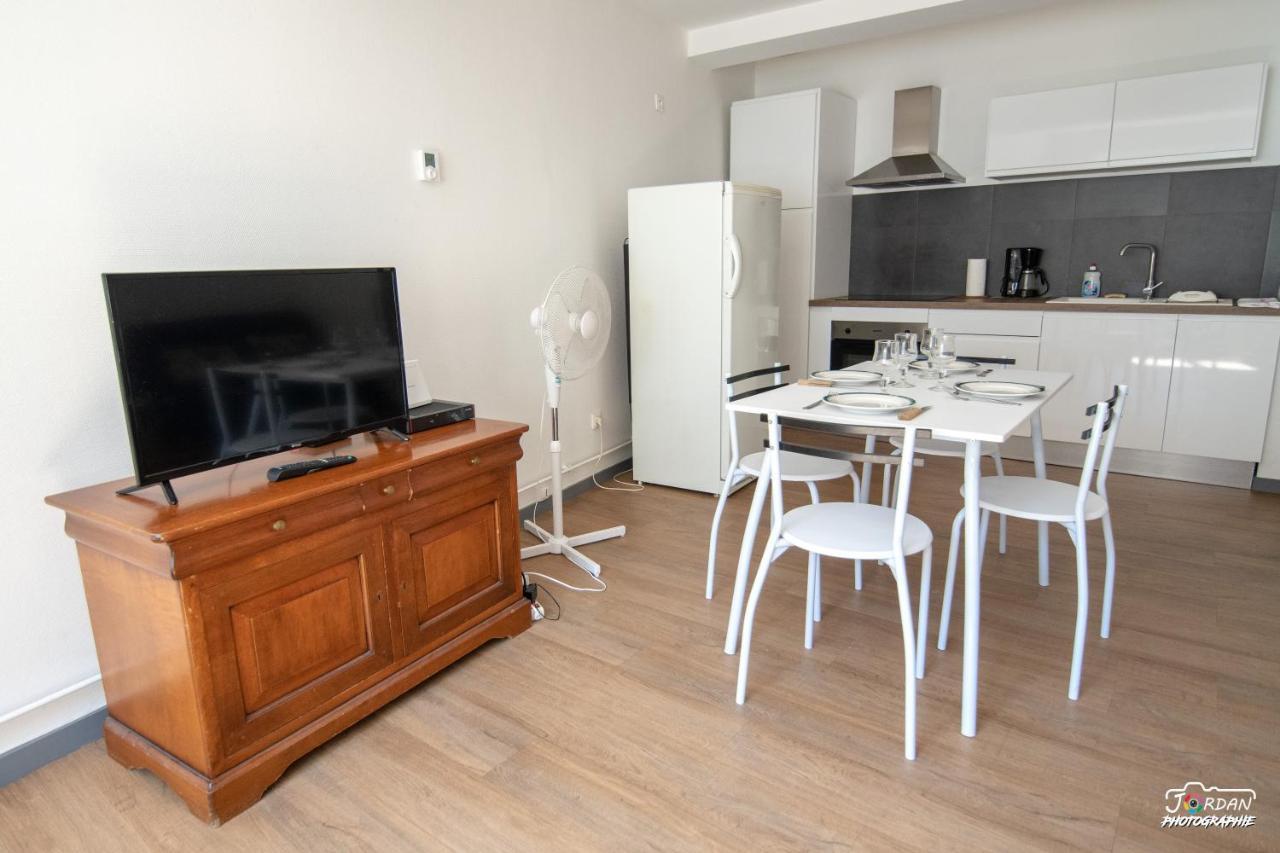 Апартаменти Hyper Centre - Wifi - Cosy - Gare Бург-ан-Бресс Екстер'єр фото